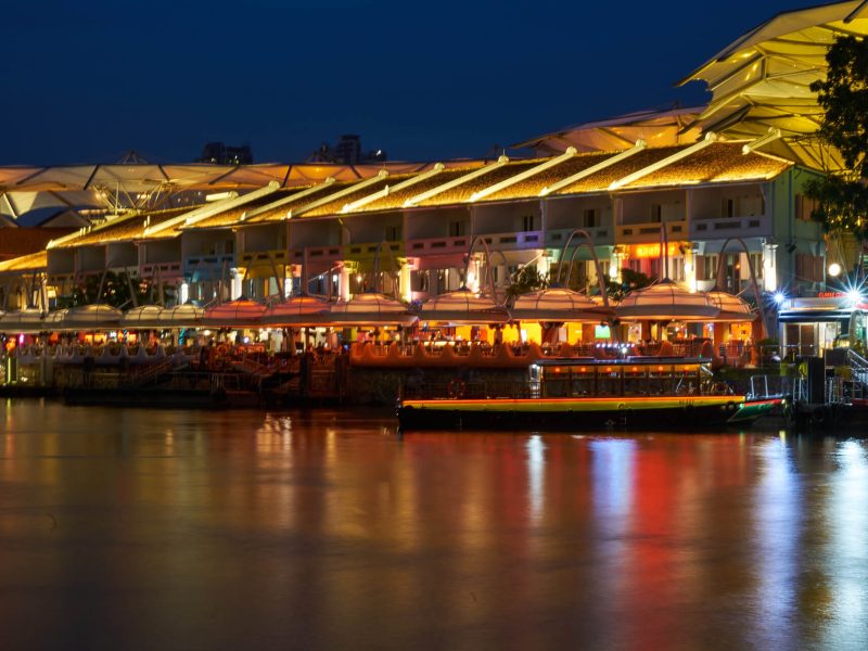 Tour nocturno por Cannes Místico